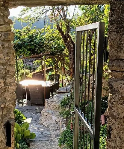 Rustico Di 3* Barna