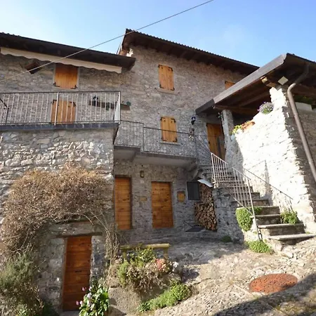 Rustico Di 4*