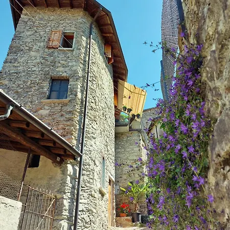 Rustico Di * Barna